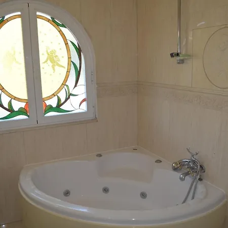 Aphrodite Lux Sea View